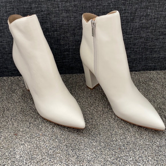 Marc Fisher Shoes - Marc Fisher Urmi Booties